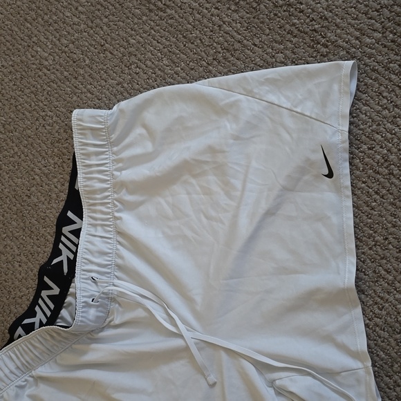 Shorts - Picture 2 of 2